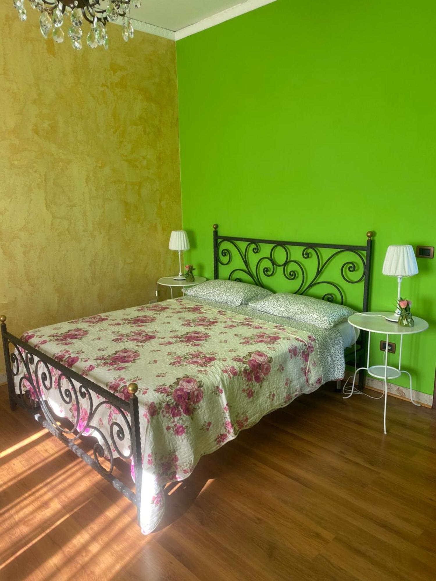 Capo Milazzo Summer Holiday Apartament エクステリア 写真