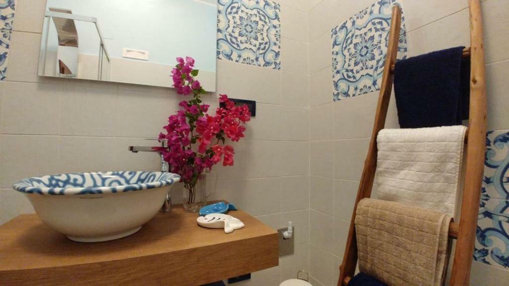 Capo Milazzo Summer Holiday Apartament エクステリア 写真